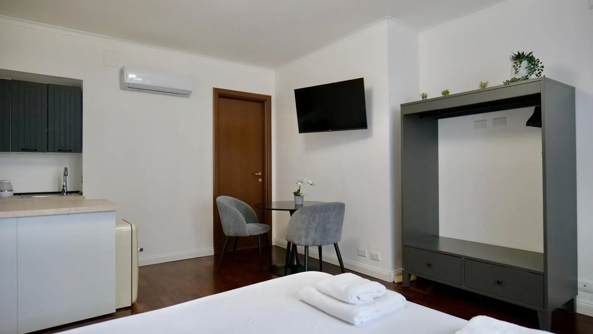 Palatino 28 location